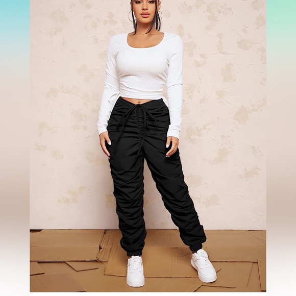 Black drawstring pants NWT - Picture 2 of 9